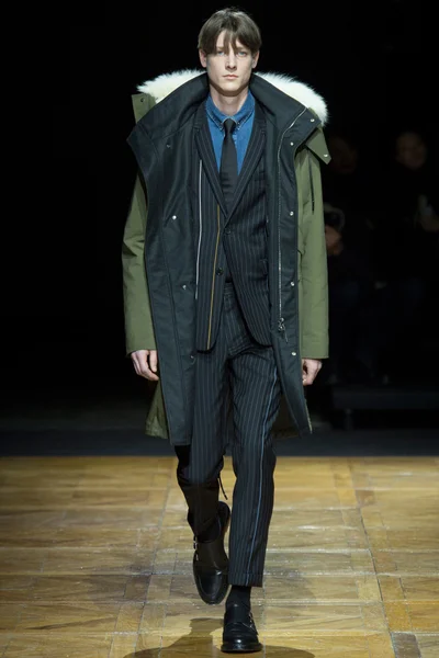 Look 21